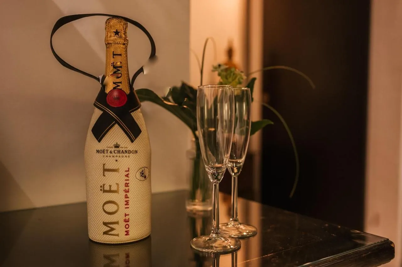 Hotel Hc6 Boutique Marbella - Adults Only 0*,  España